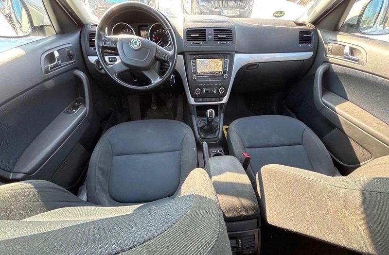 Gebraucht Skoda Yeti Plus Edition 110 PS (80 kW) 2012 Weiß SUV