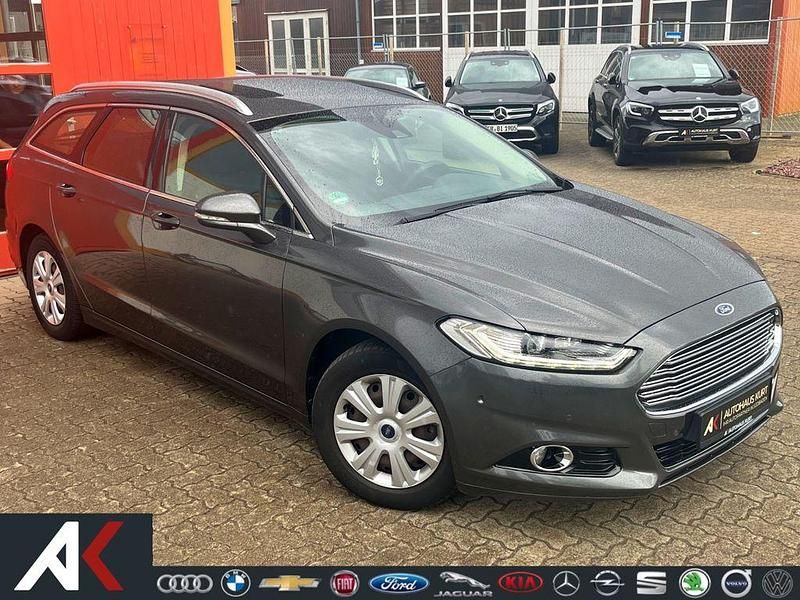 Braun Gebraucht 2016 Ford Mondeo Titanium Kombi | 11.590 € (Guter Preis) - Bild 1/4