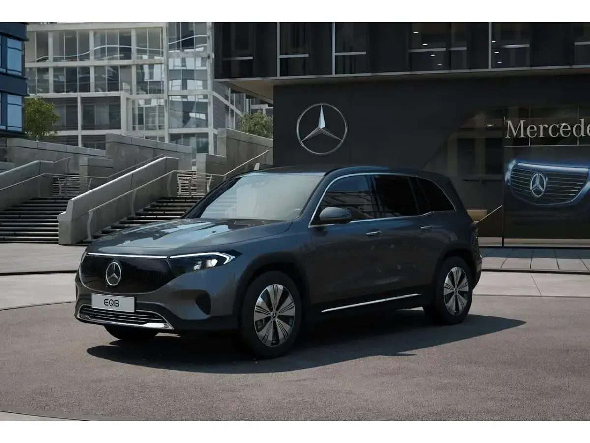 Gebraucht Mercedes EQB300 167 kW (228 PS) 2025 Grau SUV