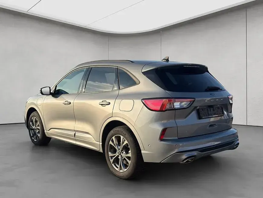 Gebraucht Ford Kuga ST-Line 224 PS (164 kW) 2022 Silber SUV
