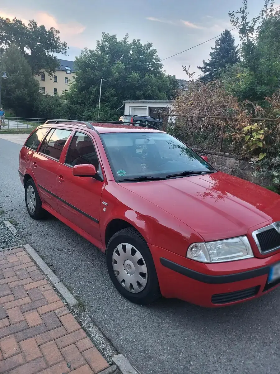 Gebraucht Skoda Octavia 100 PS (73 kW) 2004 Rot Kombi