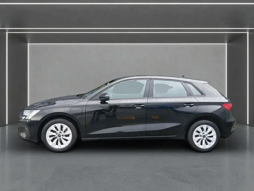 Gebraucht Audi A3 204 PS (150 kW) 2022 Brillantschwarz Limousine