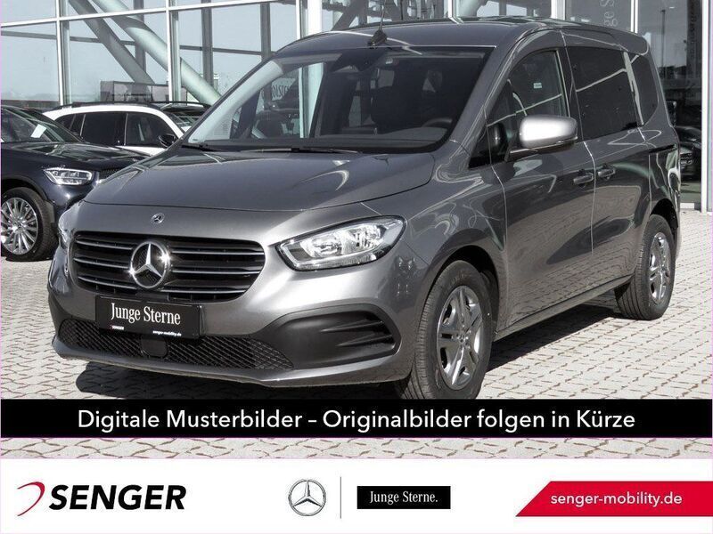 Grau Gebraucht 2023 Mercedes T180 Style Van / Kleinbus | 25.950 € (Guter Preis) - Bild 1/4