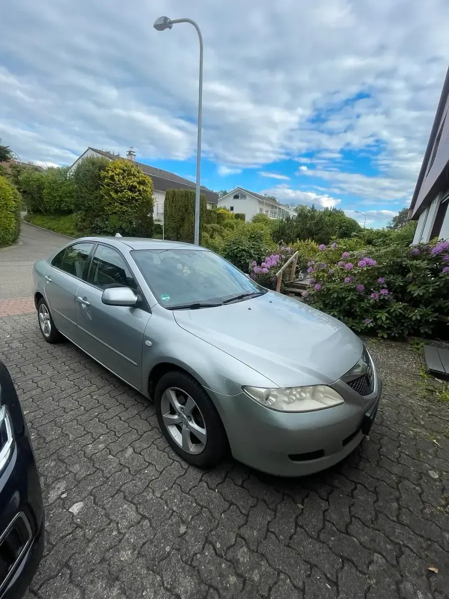 Używany Mazda 6 147 KM (108 kW) 2005 Szary Sedan/Limuzyna