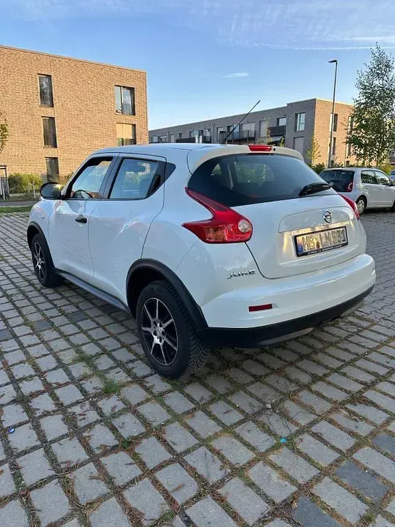 Gebraucht Nissan Juke 117 PS (86 kW) 2012 Weiß SUV