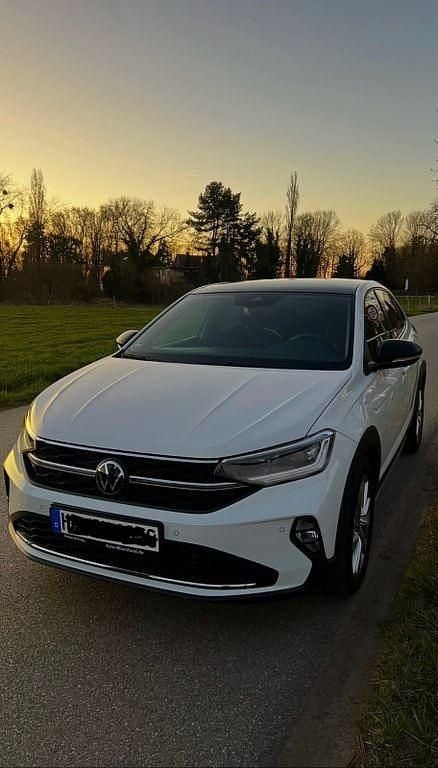Weiß Gebraucht 2023 VW Taigo Move SUV | 23.500 € (Guter Preis) - Bild 1/1