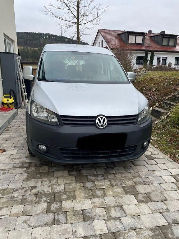 Gebraucht VW Caddy 102 PS (75 kW) 2010 Silber Van / Kleinbus