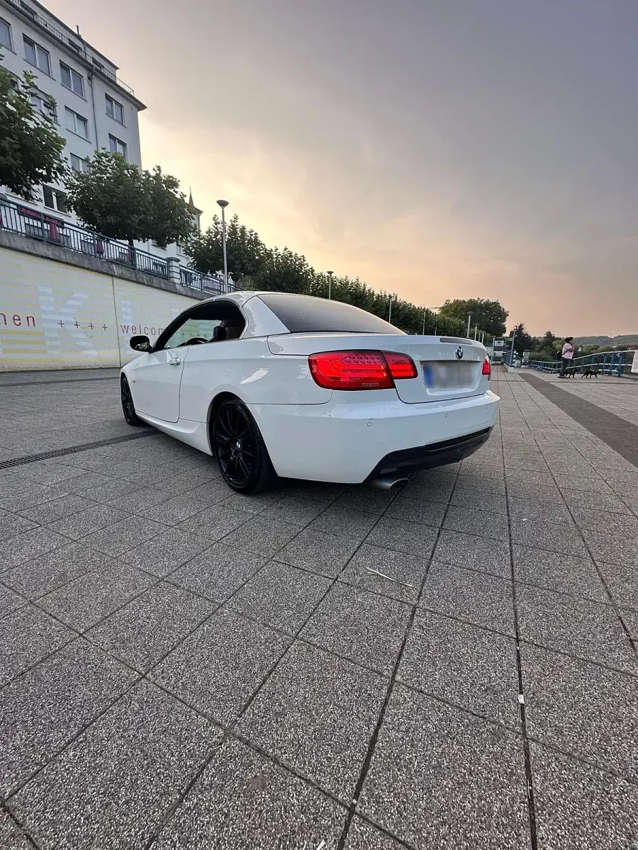 Gebraucht BMW 320 Cabriolet M Sport 2011 Weiß Cabrio