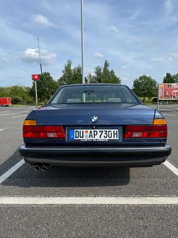 Gebraucht BMW 730 188 PS (138 kW) 1990 Blau Limousine