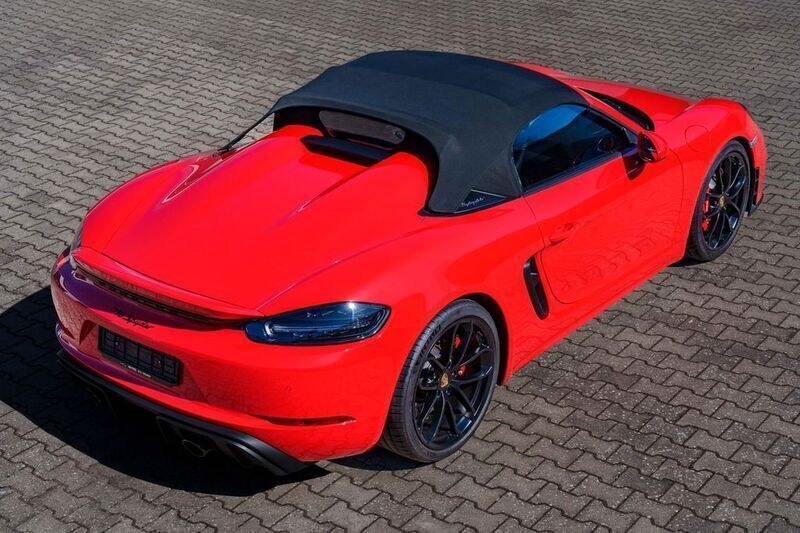 Gebraucht Porsche Boxster Spyder 420 PS (308 kW) 2021 Rot Cabrio