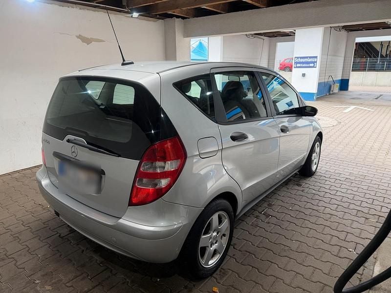 Gebraucht Mercedes A150 95 PS (69 kW) 2005 Silber Limousine