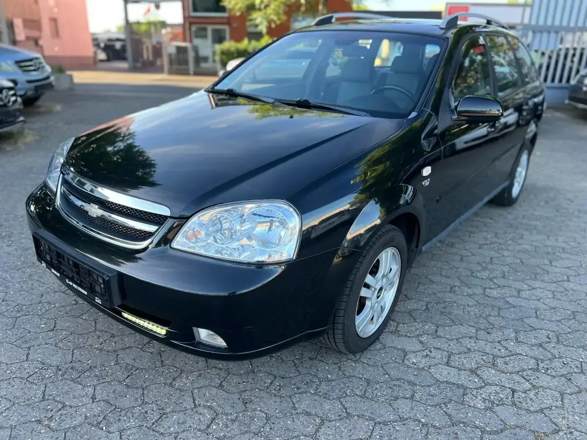 Gebraucht Chevrolet Nubira 120 PS (88 kW) 2006 Schwarz Kombi