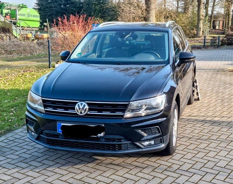 Gebraucht VW Tiguan 190 PS (139 kW) 2019 Schwarz SUV