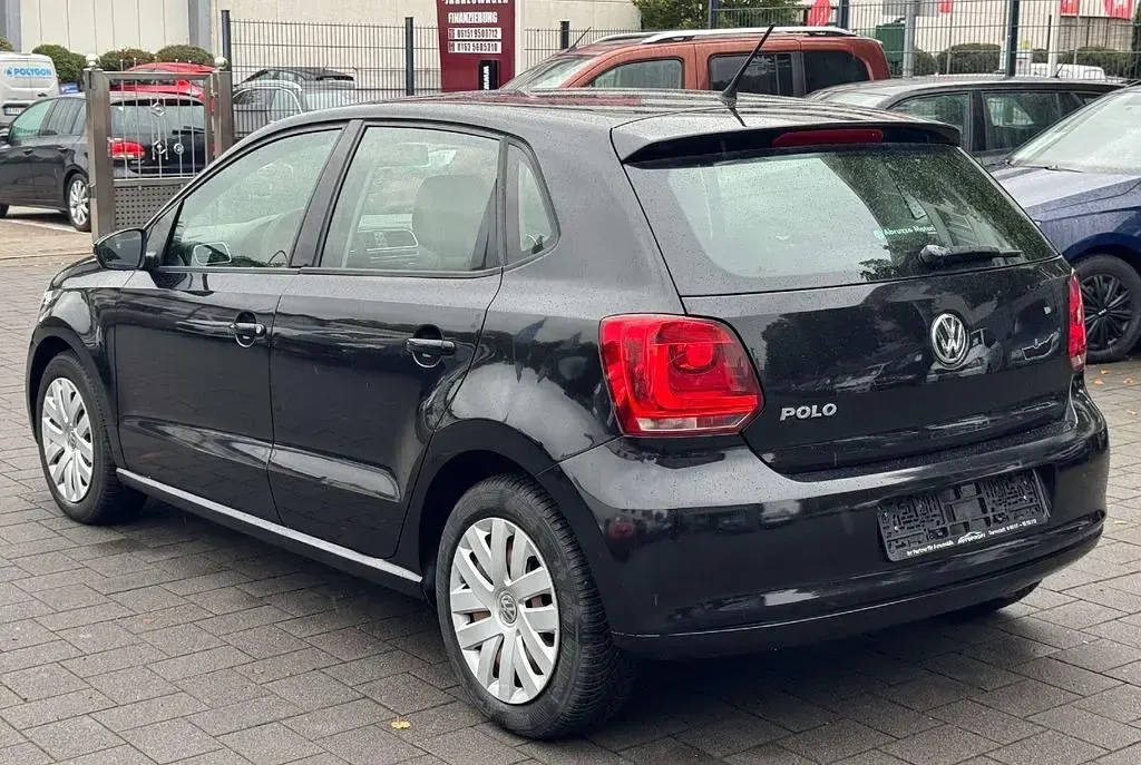 Gebraucht VW Polo Comfortline 69 PS (50 kW) 2011 Deep black perleffekt Kleinwagen