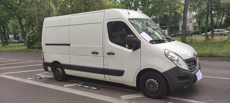 Weiß Gebraucht 2017 Renault Master Van | 9.099 € (Guter Preis) - Bild 1/4
