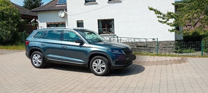 Grau Gebraucht 2019 Skoda Kodiaq Style SUV | 25.700 € - Bild 1/4