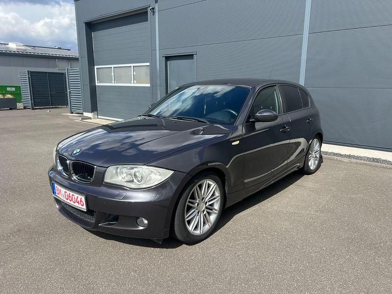 Grau Gebraucht 2006 BMW 120 M Sport Kleinwagen | 2.999 € (Superpreis) - Bild 1/4