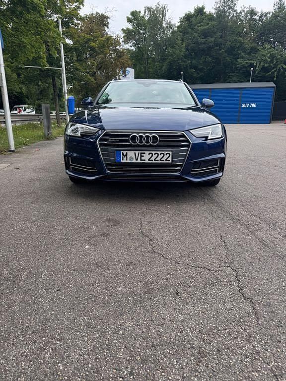 Blau Gebraucht 2016 Audi A4 S-Line Kombi | 18.199 € (Guter Preis) - Bild 1/4