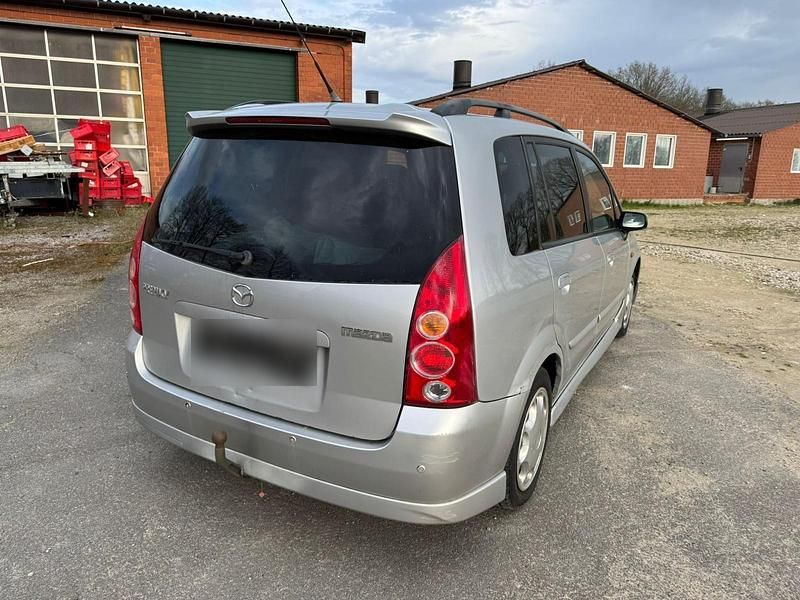 Second-hand Mazda Premacy 131 CP (96 kW) 2004 Argintiu Monovolum