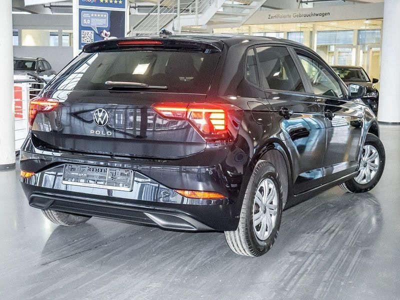 Neu VW Polo 80 PS (58 kW) 2025 Deep black perleffekt Limousine