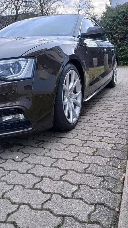 Braun Gebraucht 2013 Audi A5 S-Line Coupé | 11.900 € (Fairer Preis) - Bild 1/4