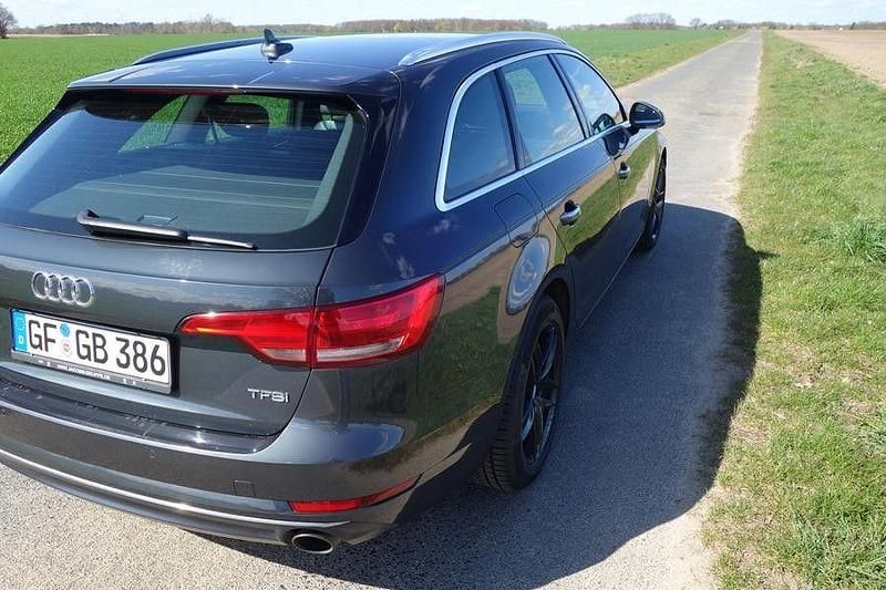 Usata Audi A4 252 CV (185 kW) 2018 Grigio Station wagon