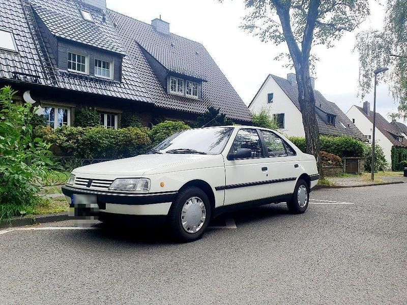 Gebraucht Peugeot 405 69 PS (50 kW) 1990 Weiß Limousine