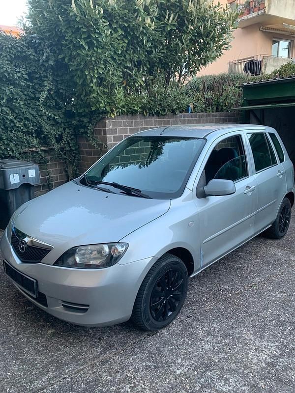 Gebraucht Mazda 2 80 PS (58 kW) 2005 Silber Kleinwagen