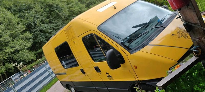 Gelb Gebraucht 2025 Fiat Ducato Van | 14.999 € - Bild 1/4