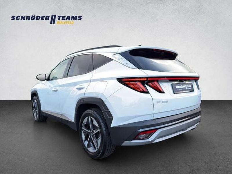 Gebraucht Hyundai Tucson Trend 160 PS (117 kW) 2025 Atlas white SUV