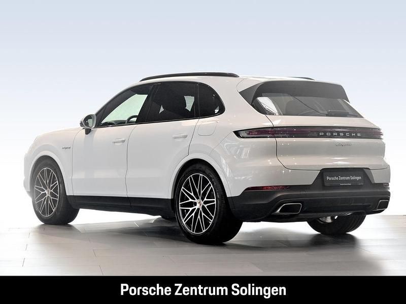 Gebraucht Porsche Cayenne Chrono 470 PS (345 kW) 2024 Weiss SUV