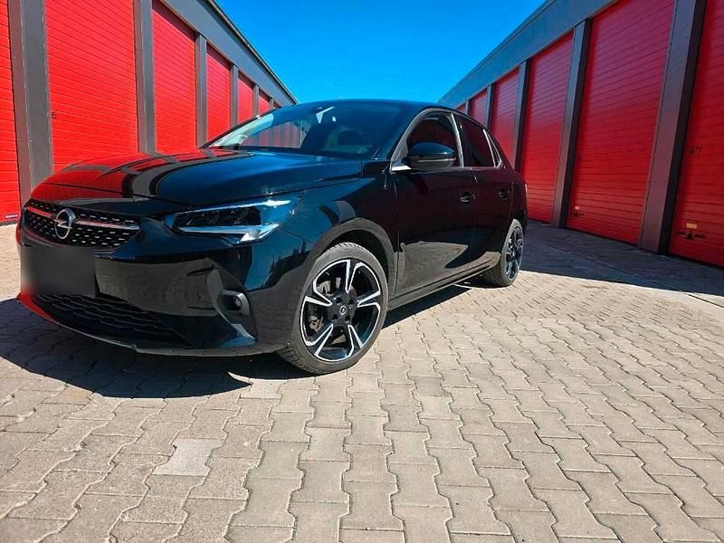 Second-hand Opel Corsa 101 CP (74 kW) 2020 Negru Hatchback