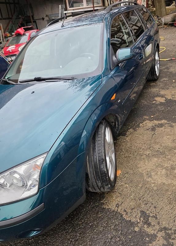 Gebraucht Ford Mondeo 170 PS (125 kW) 2002 Kombi