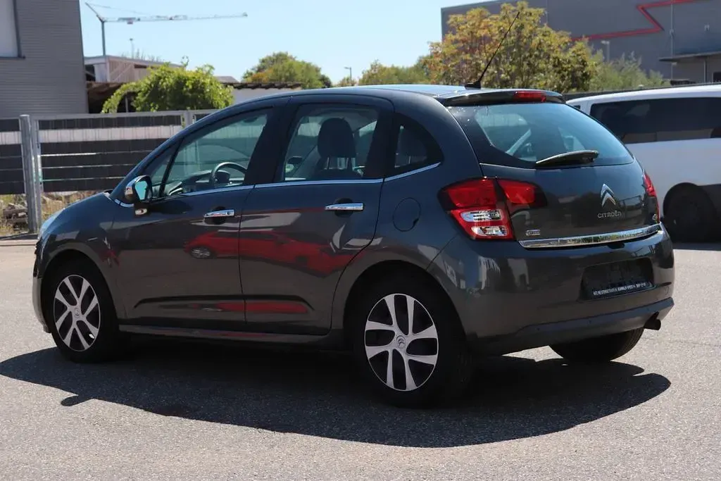 Gebraucht Citroën C3 SELECTION 68 PS (50 kW) 2013 Grau Limousine