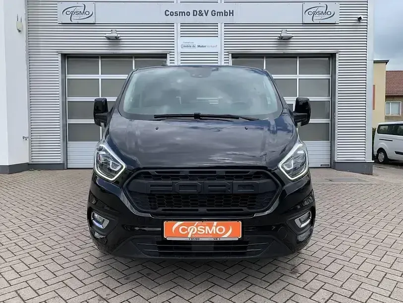Gebraucht Ford Tourneo Custom Titanium 131 PS (96 kW) 2020 Schwarz Van