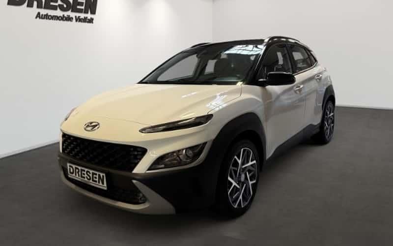 Weiss Gebraucht 2021 Hyundai Kona Trend SUV | 18.390 € (Fairer Preis) - Bild 1/4