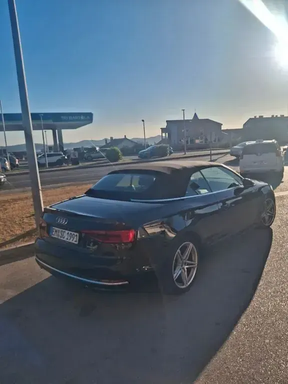 Gebraucht Audi A5 Cabriolet Sport 218 PS (160 kW) 2017 Schwarz Cabrio