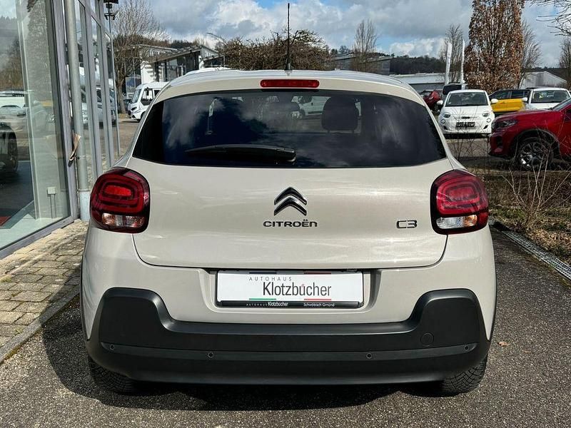 Gebraucht Citroën C3 110 PS (80 kW) 2024 Beige Limousine