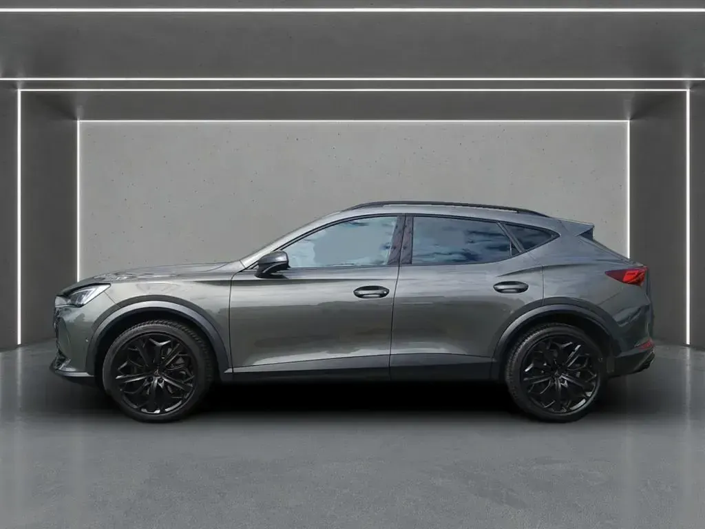 Używany Cupra Formentor VZ 310 KM (228 kW) 2024 Szary SUV