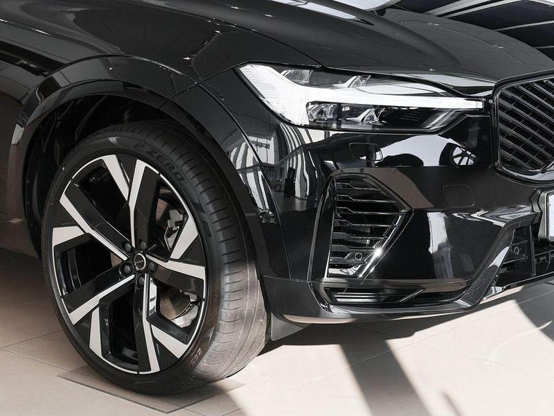 Neu Volvo XC60 Ultra 310 PS (228 kW) 2026 Schwarz SUV