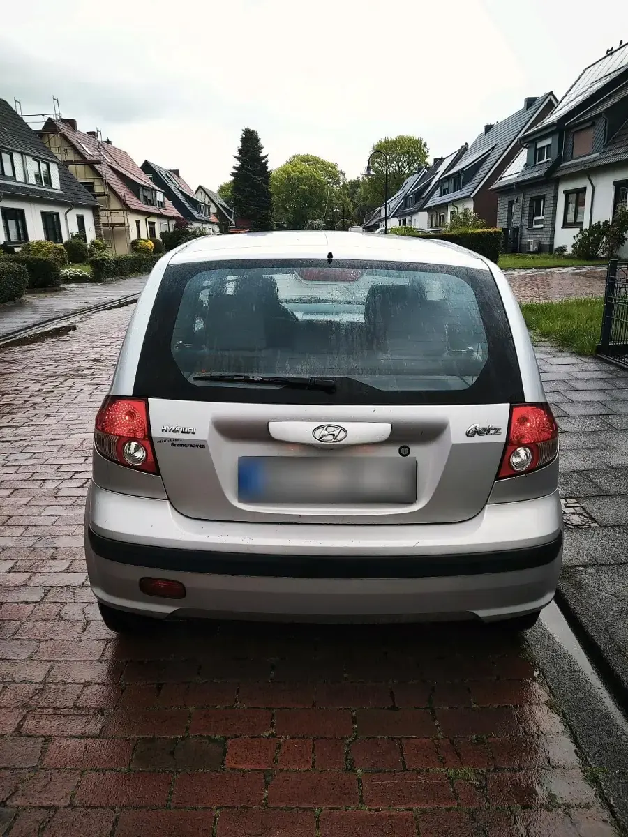 Gebraucht Hyundai Getz 63 PS (46 kW) 2003 Silber Kleinwagen