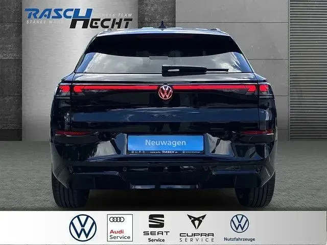 Neu VW T-Roc R-line 150 PS (110 kW) 2026 Grenadillschwarz metallic SUV