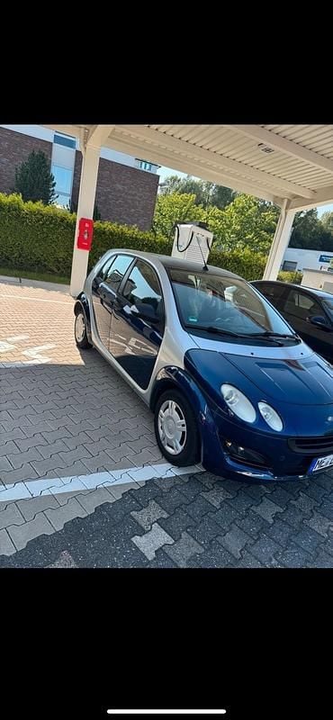 Blau Gebraucht 2005 Smart ForFour Kleinwagen | 1.050 € (Guter Preis) - Bild 1/4