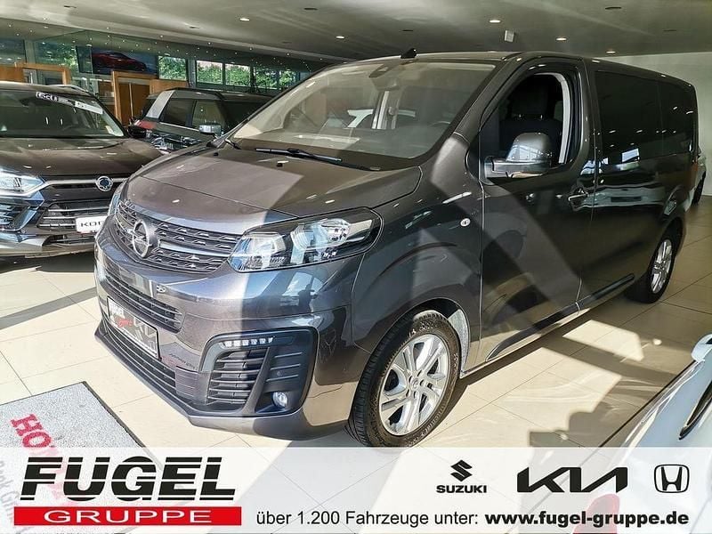 Mondstein grau/e:vulkan grau Gebraucht 2019 Opel Zafira Life Selection Van | 24.995 € (Guter Preis) - Bild 1/4