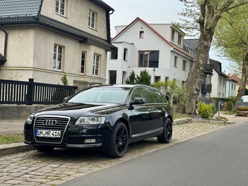 Schwarz Gebraucht 2011 Audi A6 Kombi | 7.450 € (Guter Preis) - Bild 1/4