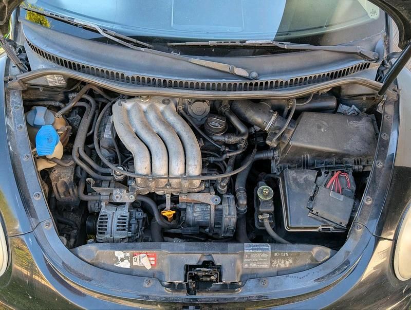 Schwarz Gebraucht 1999 VW Beetle Kleinwagen | 350 € (Superpreis) - Bild 1/4