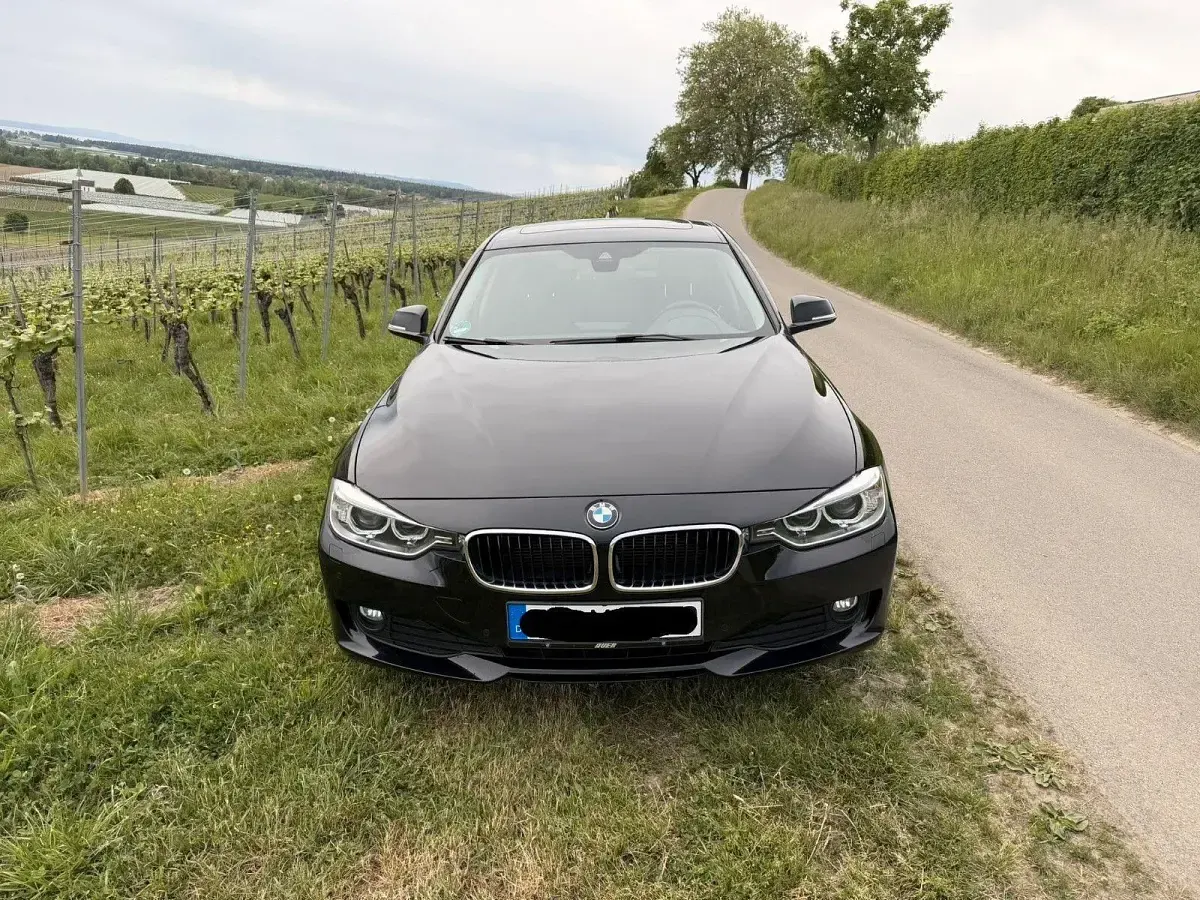 Używany BMW 320 215 KM (158 kW) 2014 Czarny Kombi