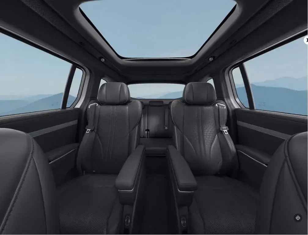 Gebraucht XPENG X9 AWD Performance 369 kW (503 PS) 2026 Weiß Van / Kleinbus