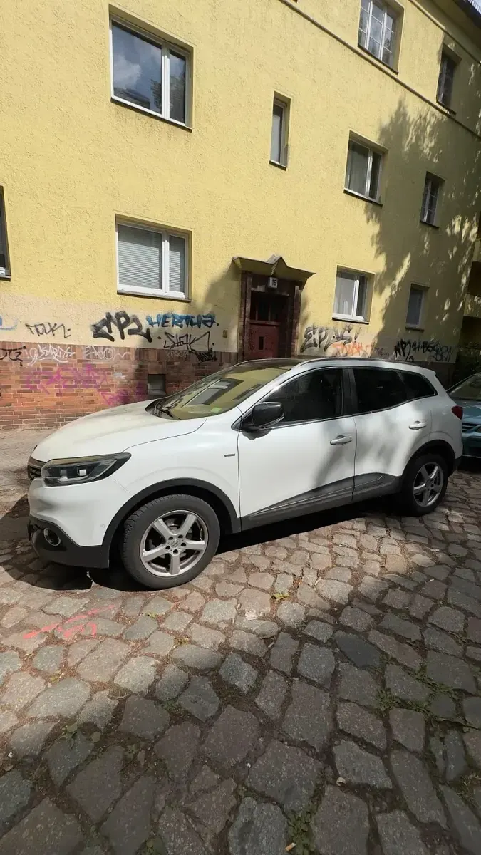 Gebraucht Renault Kadjar 110 PS (80 kW) 2016 Weiß SUV