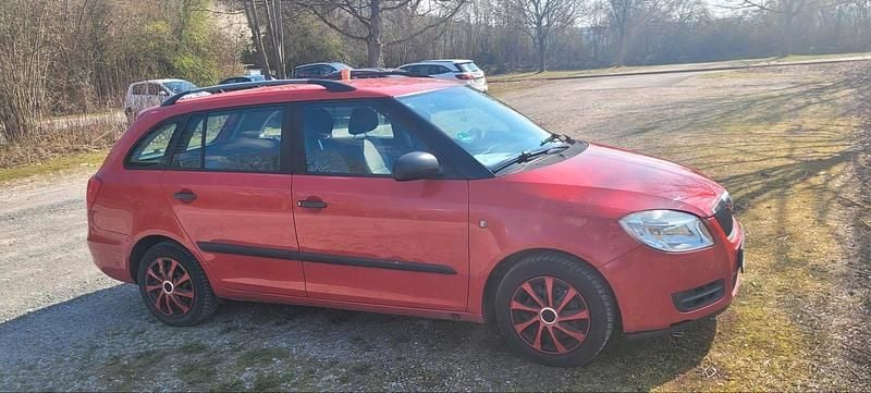 Gebraucht Skoda Fabia 86 PS (63 kW) 2009 Rot Kombi
